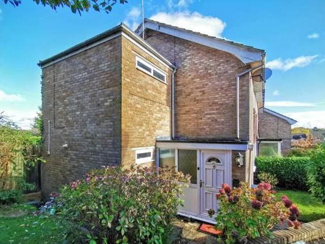 House for rent in West Sussex