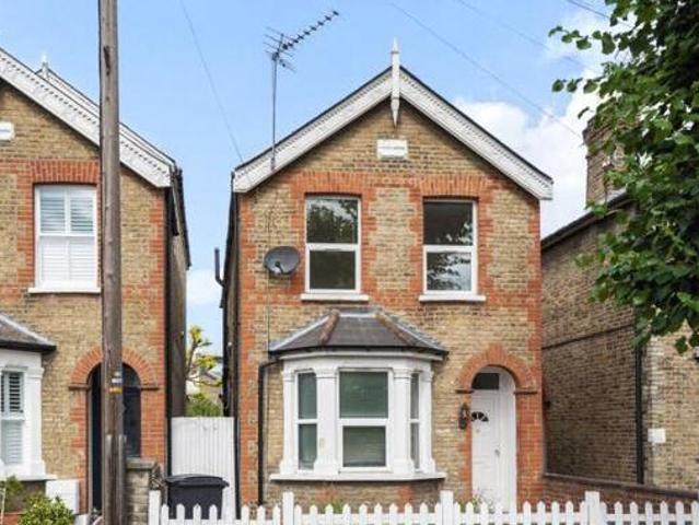 House for rent in Kingston Upon Thames, Greater London