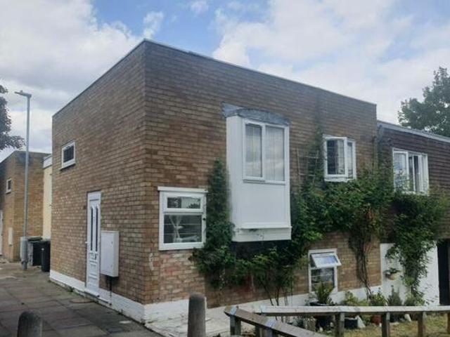 House for rent in Luton, England