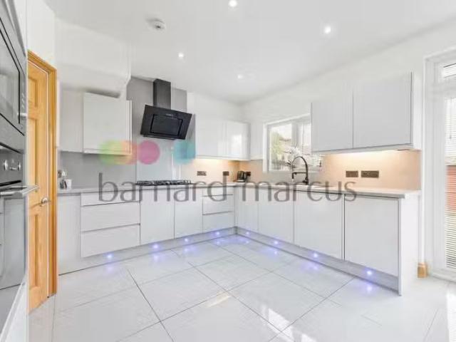 House for rent in Thornton, West Yorkshire