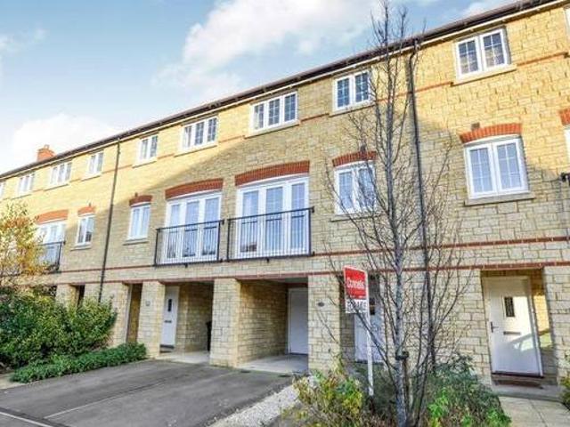 House for rent in Lyons, Greater London