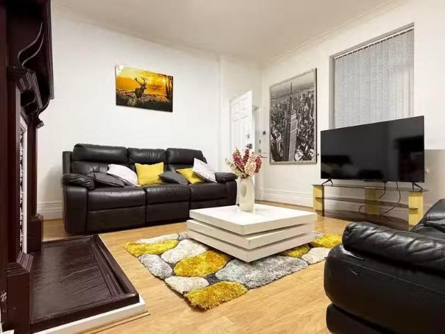 House for rent in Low Moor, West Yorkshire