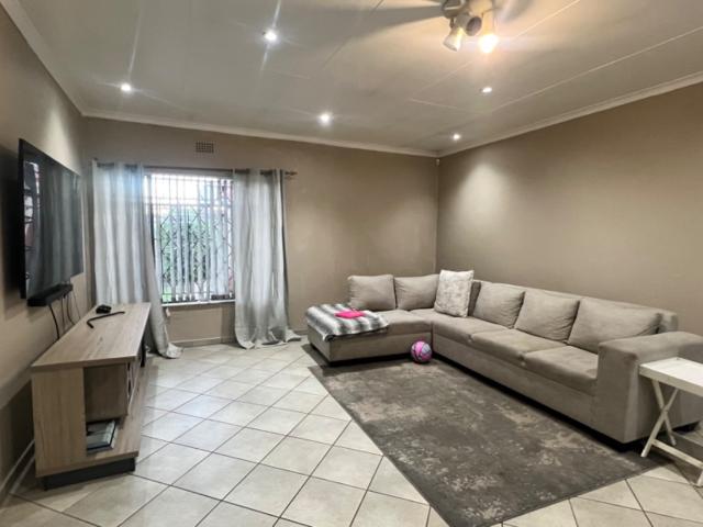 House for rent in Ridgeway, Johannesburg