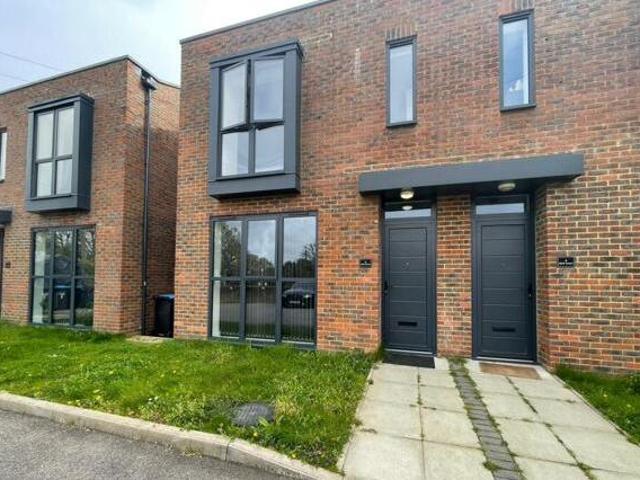 House for rent in Lyons, Greater London
