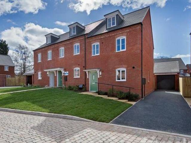 House for rent in Lyons, Greater London
