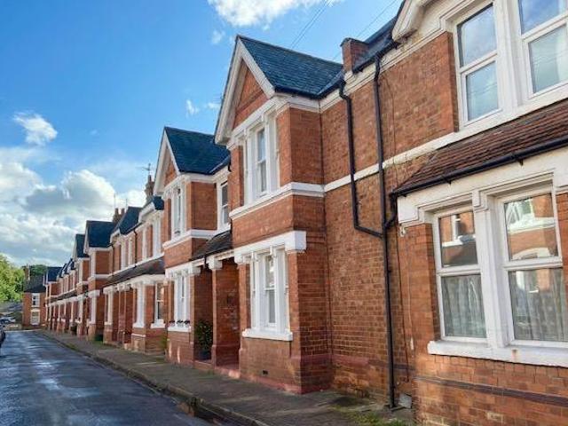 House for rent in Lyons, Greater London