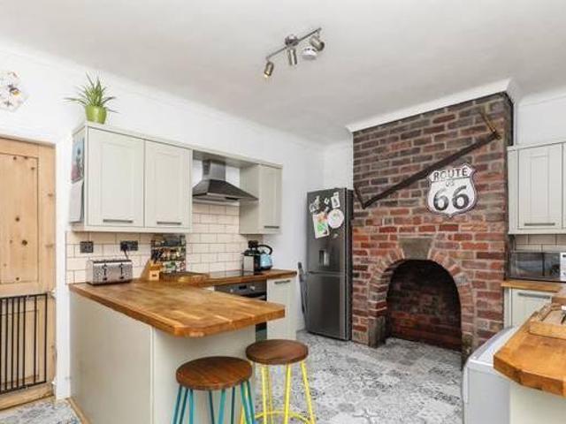 House for rent in Froggatt, East Midlands