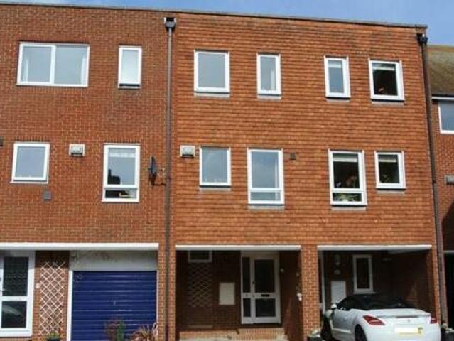 House for rent in Lyons, Greater London
