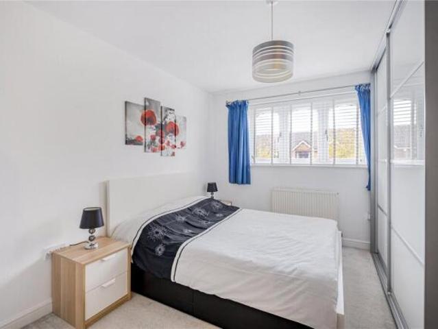 House for rent in Cat Hill, England