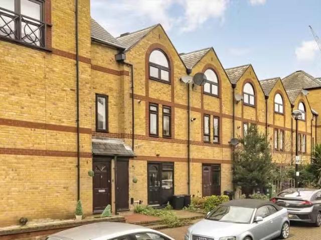 House for rent in Bloomsbury, Greater London