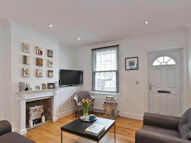 House for rent in Blackhills, Surrey