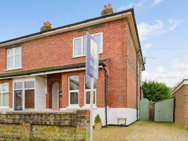 House for rent in West Sussex