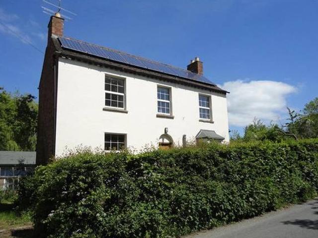 House for rent in Gloucestershire