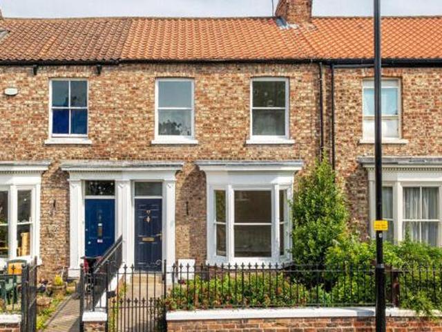House for rent in High Field, York