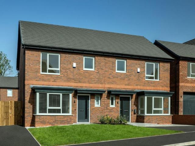 House for sale in Burnedge, Greater Manchester