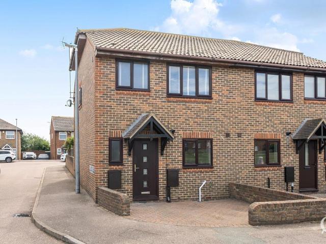 House for sale in Minster-on-Sea, Oad Street