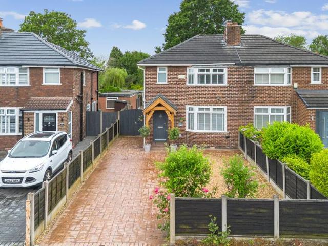 House for sale in Greystone Heath, Warrington