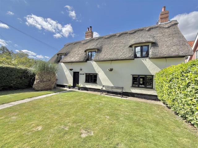 House for sale in Bedingfield, Suffolk