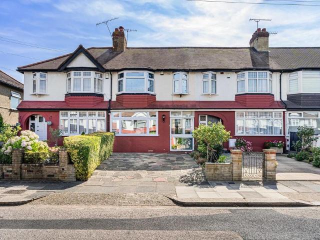 House for sale in Edmonton, Greater London