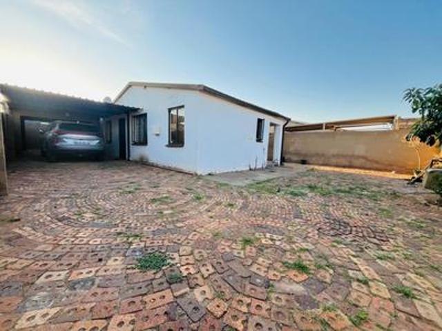 House for sale in Soweto, Gauteng
