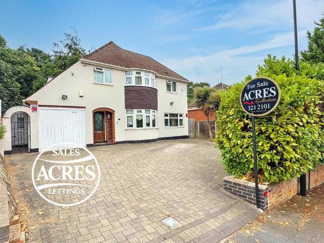 House for sale in Sutton Coldfield, West Midlands