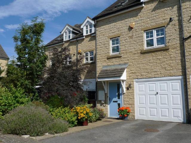 House for sale in East Morton, West Yorkshire