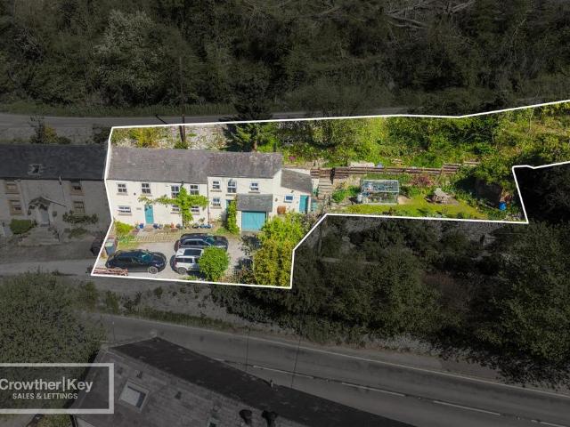 House for sale in Priestcliffe, Froggatt
