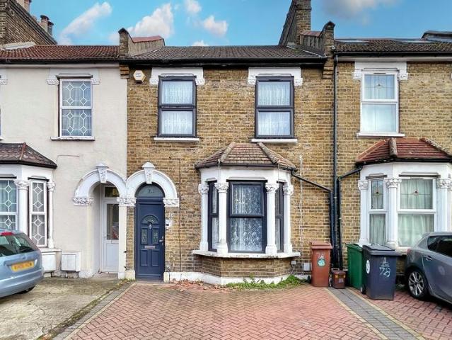 House for sale in London Borough of Waltham Forest, Greater London