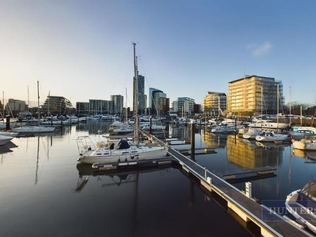 House for sale in Ocean Village, City Of Southampton