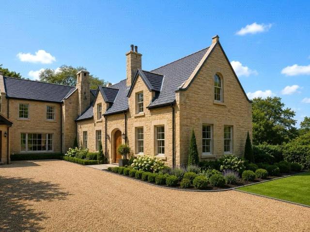House for sale in Burnedge, Greater Manchester