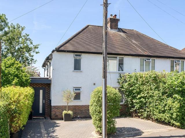 House for sale in Northwood, Greater London