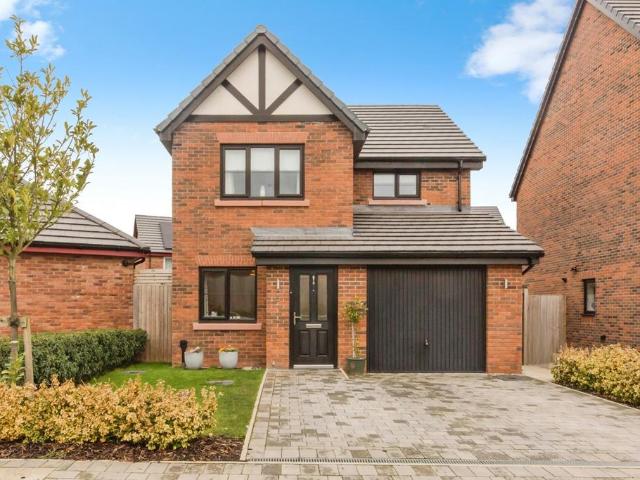 House for sale in Knutsford