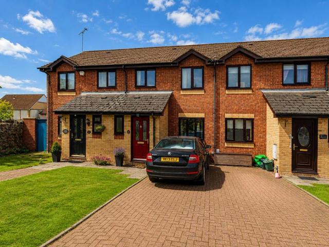 House for sale in Penarth Marina, Penarth