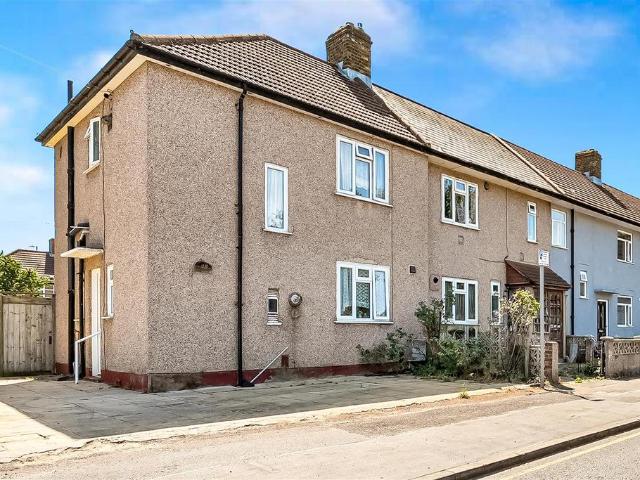 House for sale in Becontree, Greater London