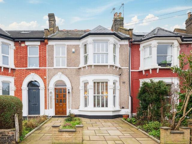 House for sale in London Borough of Lewisham, Greater London