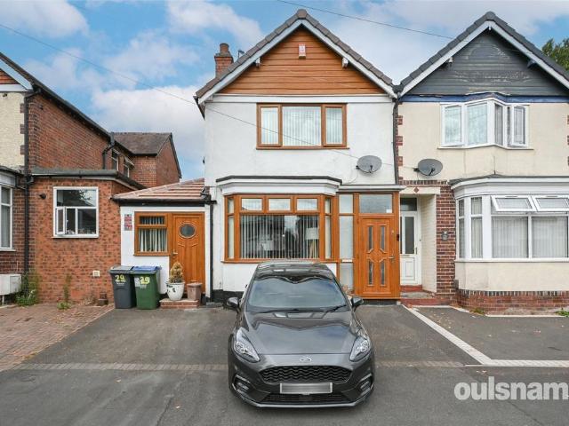 House for sale in Smethwick, West Midlands