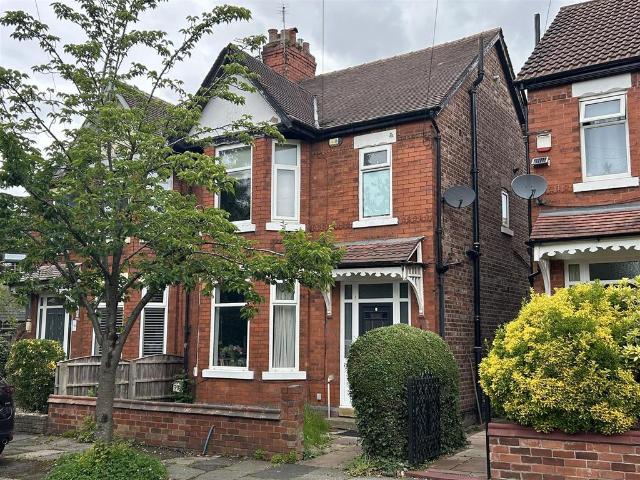 House for sale in Georgia, Greater Manchester