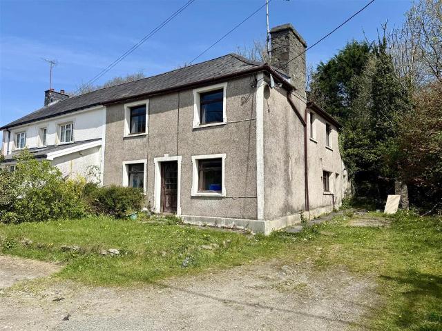 House for sale in Llanwenog, Wales