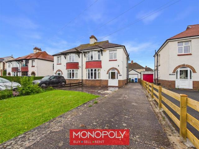 House for sale in Denbigh