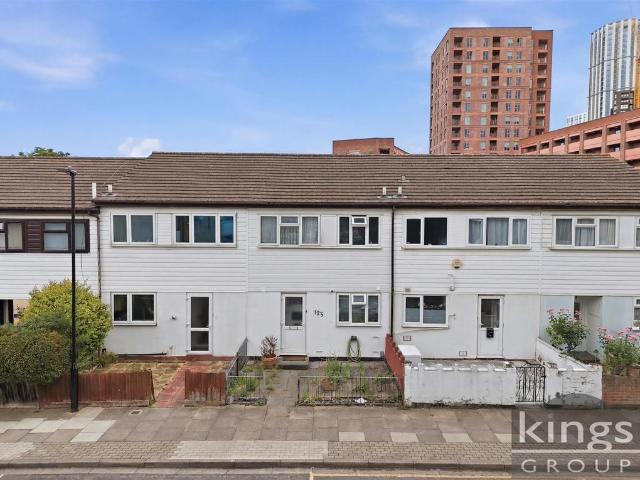 House for sale in Tottenham Hale, Greater London