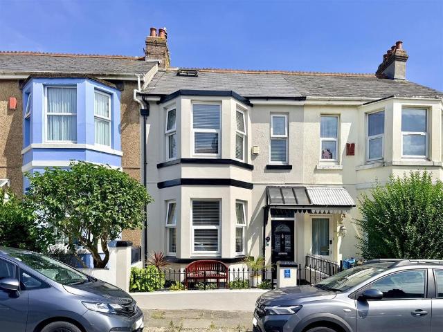 House for sale in Mount Wise