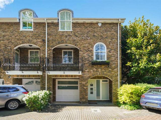 House for sale in Brook Green, Greater London