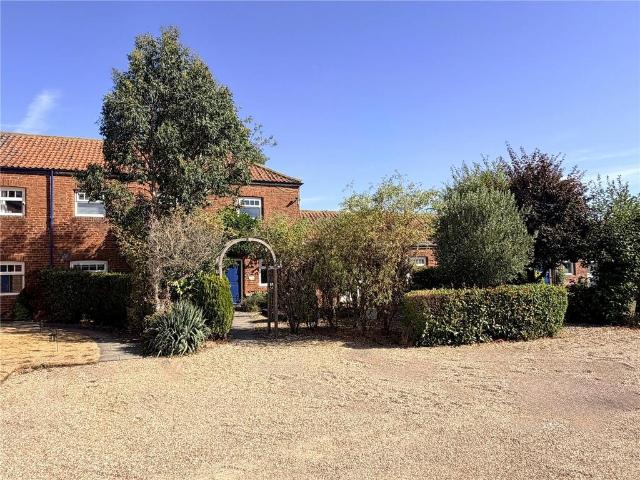 House for sale in Tickhill, South Yorkshire