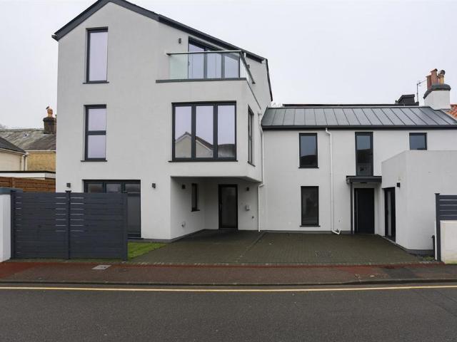 House for sale in St Helier, Isle Of Man