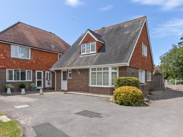 House for sale in Clapham, West Sussex
