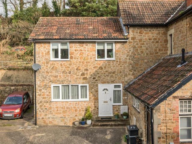 House for sale in Ilminster, Somerset