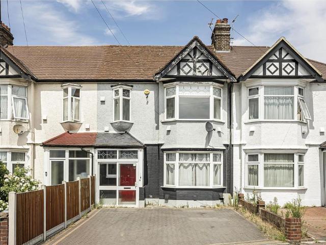 House for sale in Highams Park, Greater London