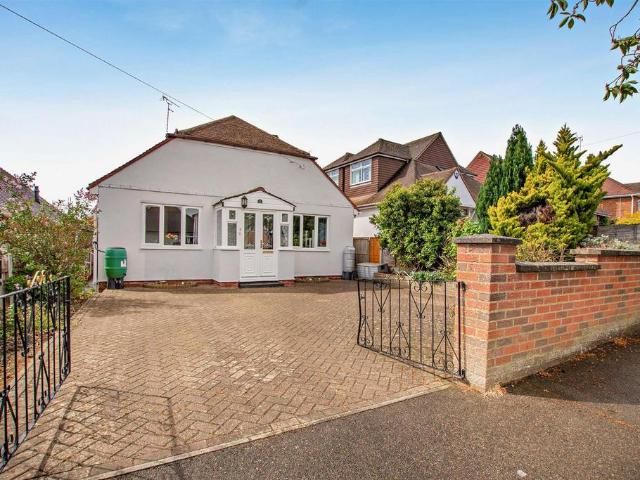 House for sale in Midway, Kent