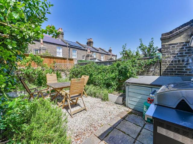 House for sale in Kensal Town, Greater London