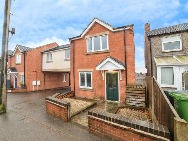 House for sale in Kedleston, East Midlands